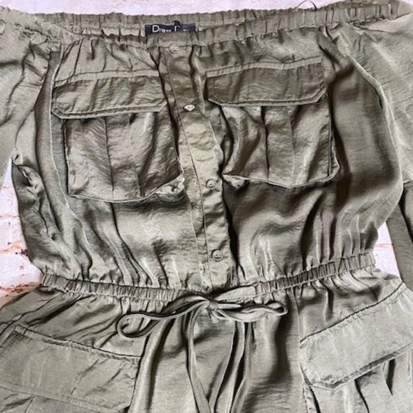 SEXY OFF SHOULDER ROMPER! - Picture 6 of 16